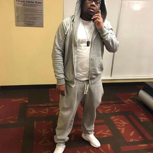 Meet your Posher, Joey - Picture 1 of 1